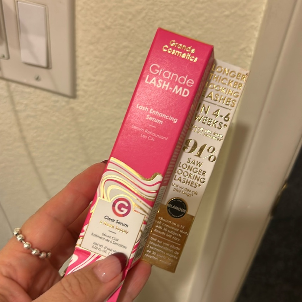 Grande lash md brand new have 3 the price is just for one 0.03